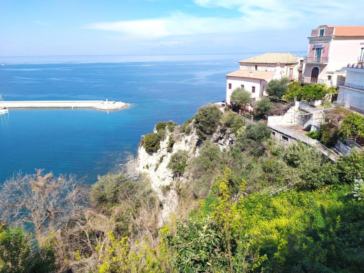 Vecchio Saracino - Carola 1801 Bed & Breakfast Agropoli Exterior photo